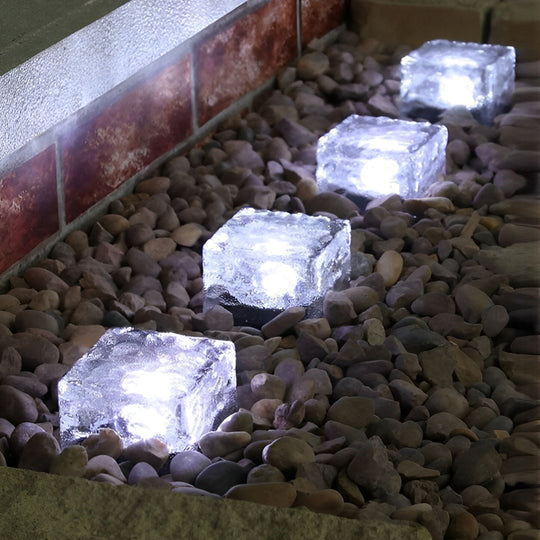 Lilac Ice Cube-Shaped LED Smart Solar Outdoor Lights